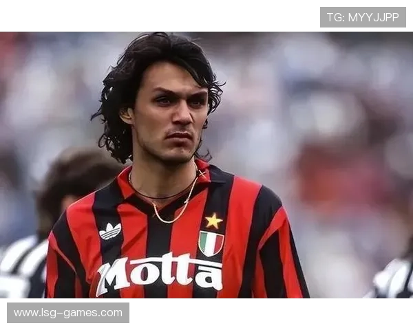 如马尔蒂尼般的防守艺术：优雅与预判的典范